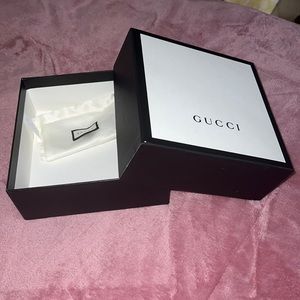 Gucci box